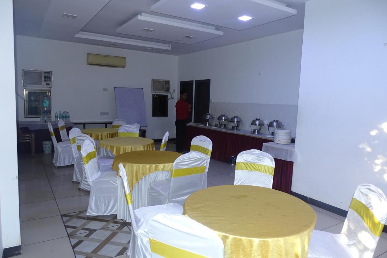 Hostel Sunshine Backpackers, Airport Mumbai Exterior foto